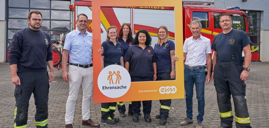 Spendenübergabe an die Bambini Feuerwehr