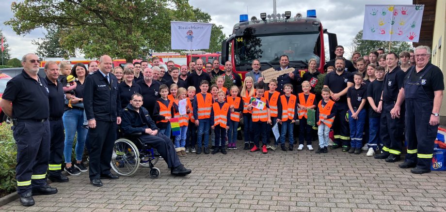 Gruppenfoto Feuerwehr Marienrachdorf