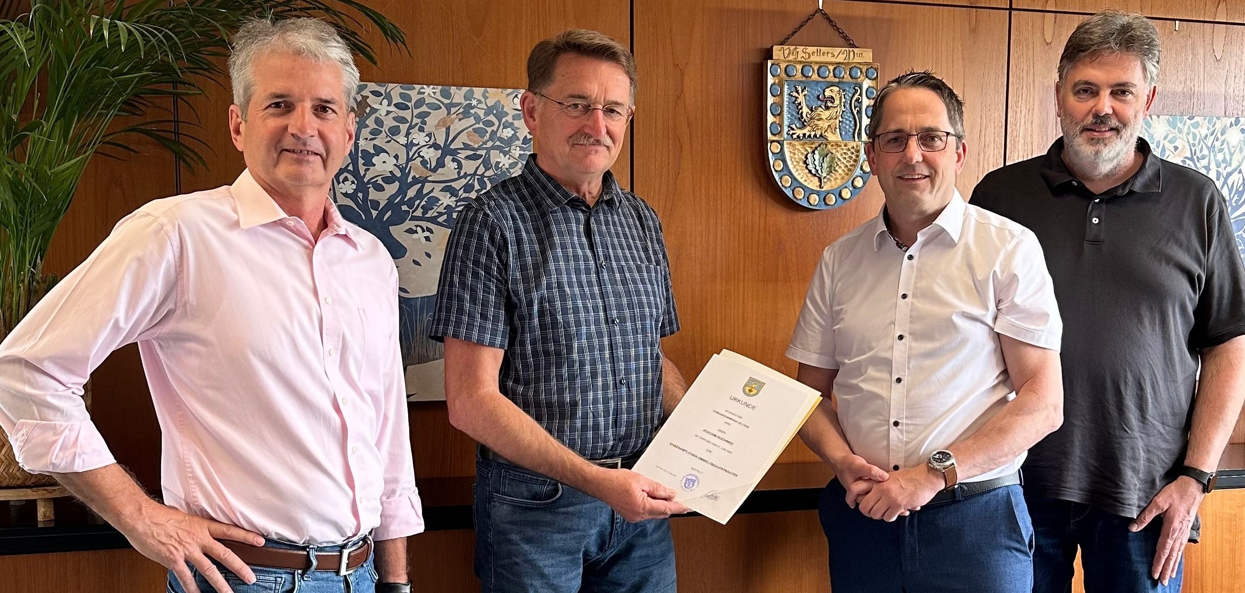 Teilnehmer Pressetermin Ernennung Umweltbeauftragter