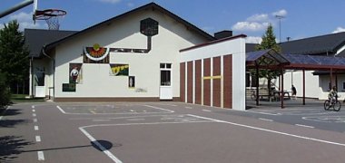 Gebäude Grundschule Marienrachdorf