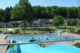 Erlebnisbad Nichtschwimmer Becken Erlebnisbad Symbolbild