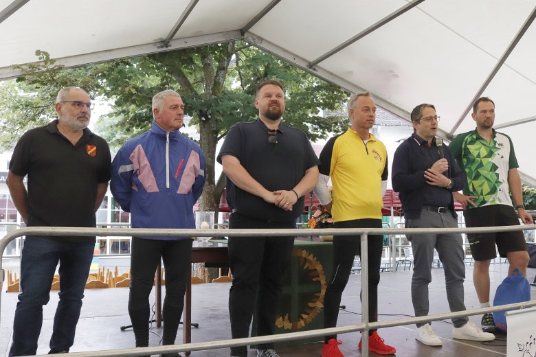 Begrüßung Bürgermeister Oliver Götsch